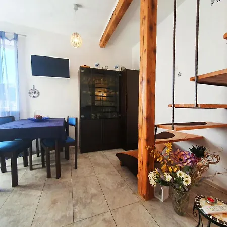 Apartmani Senka Ika Exterior photo