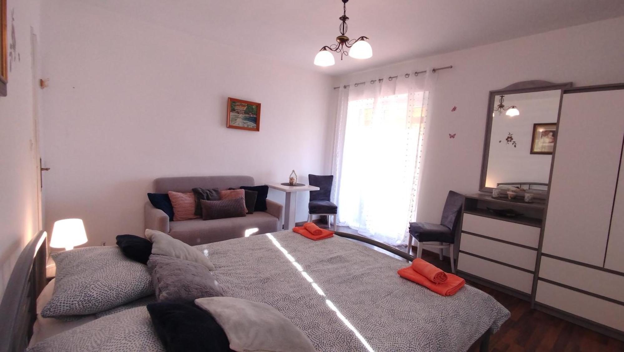 Senka Apartment